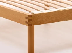 Grüne Erde Betten^Bett Jukai Pur, mit Betthaupt und Bettrahmenhousse, inkl. integriertem Lattenrost, 160 x 200 cm, Baumwollstoff Ondula Greige (139),