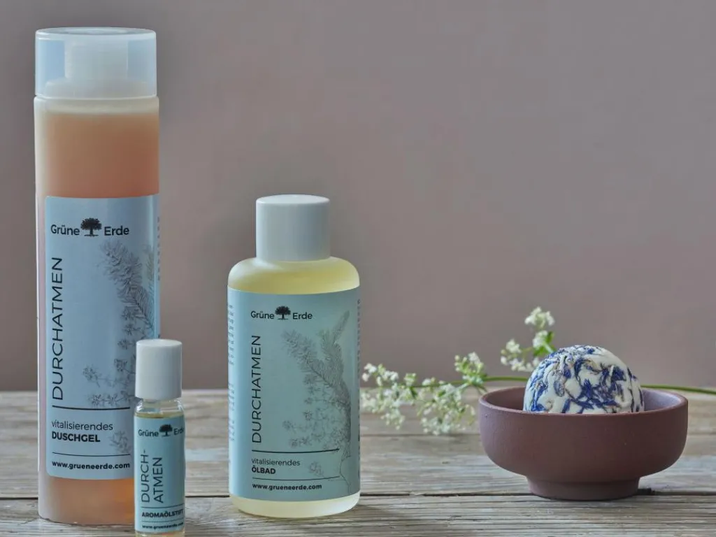 Grüne Erde Feste Kosmetik & Alles Mit Kunststofffreier Verpackung|Baden & Massage^DURCHATMEN - Badekugel Eukalyptus & Kornblume 50 g