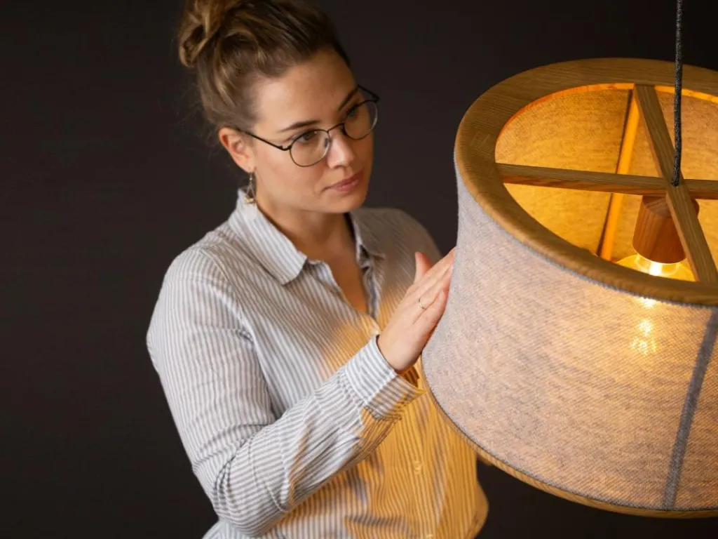 Grüne Erde Lampen & Leuchten|Lampen & Leuchten^Hängeleuchte Malla mit Schirm aus 100% Schafschurwolle, Ø 45 cm, 3D Strick Sand,