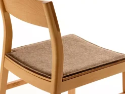 Grüne Erde Stühle & Bänke^Karim Stuhlauflage, inkl. Gitterstoppmatte, 100% SSW - Filz Haselnuss