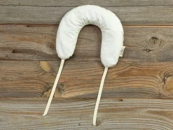 Grüne Erde Zier- & Wärmekissen|Kuscheldecken Und Wärmekissen^Kirschkern-Wärmekissen, halbmondförmig, 29 x 34 cm, Bezug: 100 % Baumwolle, Baumwolle kbA, Füllung: 100 % Kirschkerne