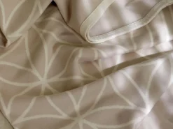 Grüne Erde Wohndecken|Geschenke-Guide^Meditationsdecke Blume des Lebens, natur/quarz, 150 x 200 cm, 100 % Baumwolle, GOTS