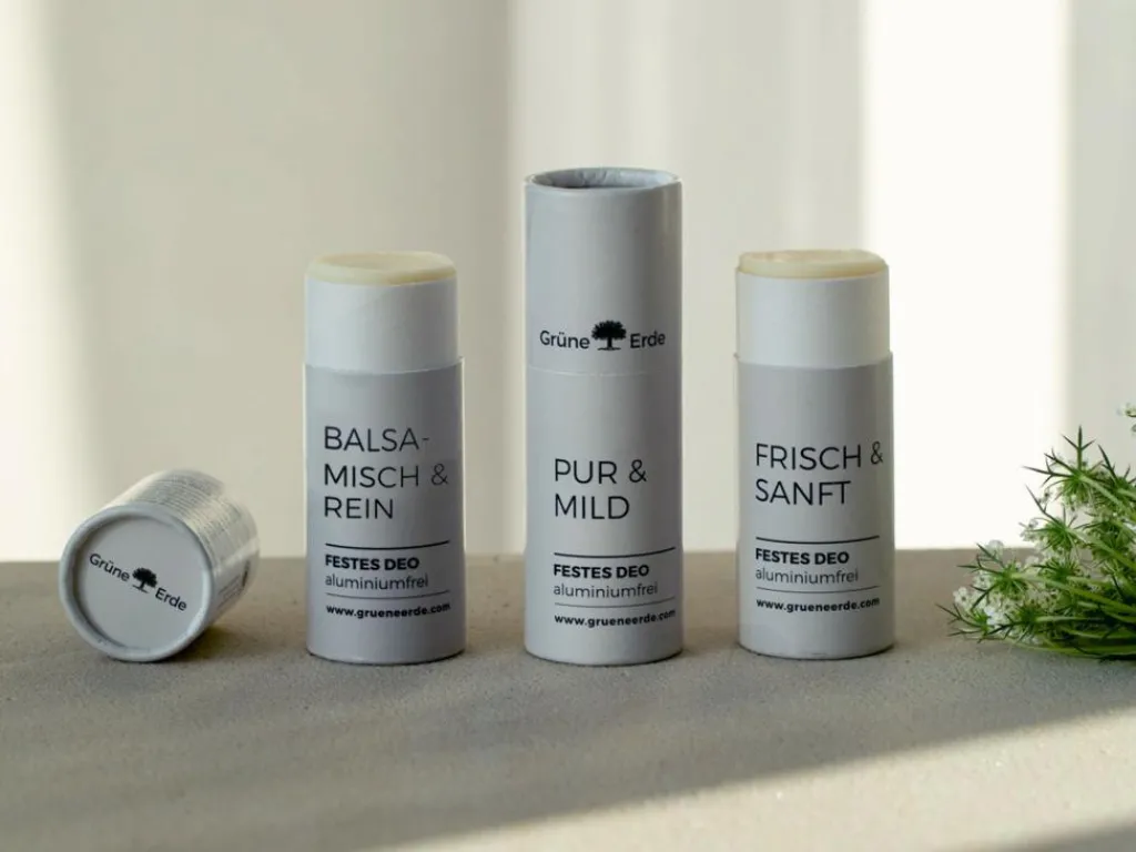 Grüne Erde Körperpflege|Feste Kosmetik & Alles Mit Kunststofffreier Verpackung^PUR & MILD festes Deo aluminiumfrei 50 g