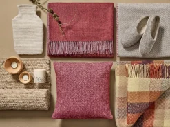 Grüne Erde Zier- & Wärmekissen|Geschenke-Guide^Zierkissenbezug Selma, port, 40 x 40 cm, 100 % Schurwolle (Lamm), eco-wool